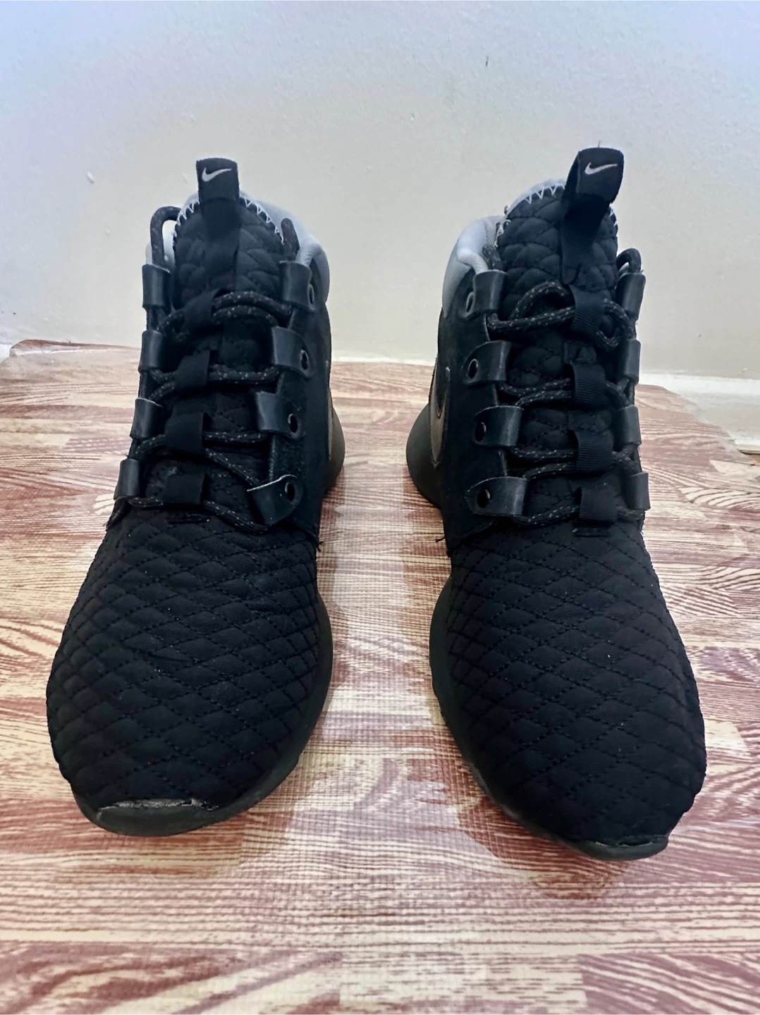 Nike Roshe Run Sneaker Boots - Size 10 - photo 2