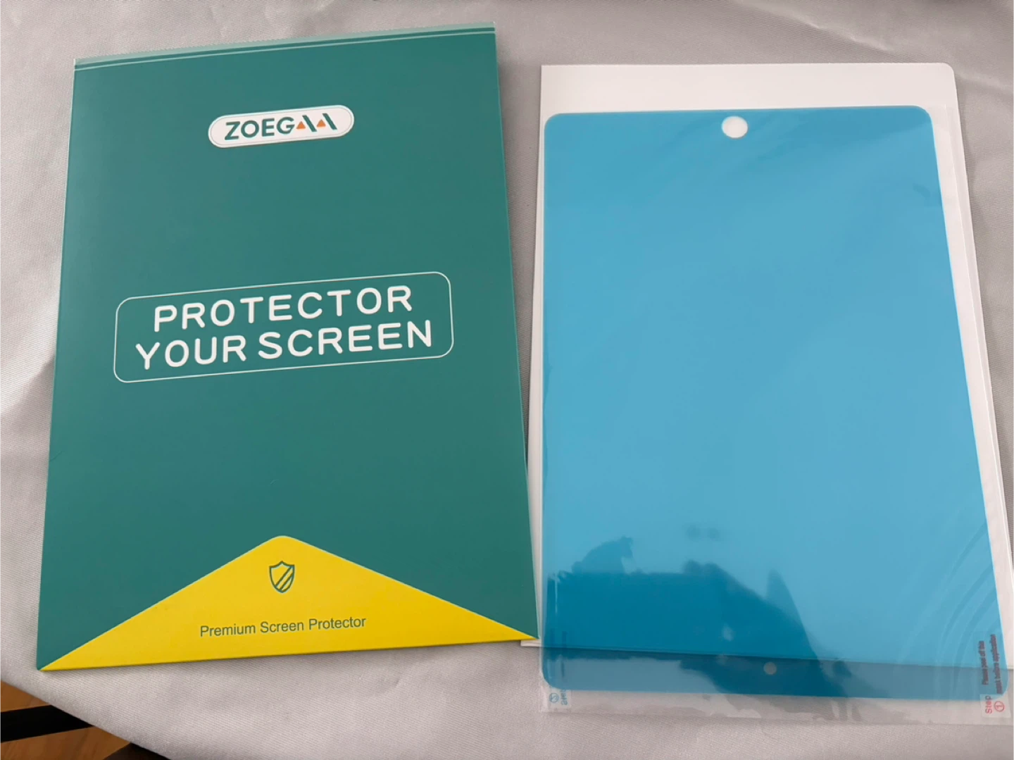 iPad screen protector compatible with Apple pen