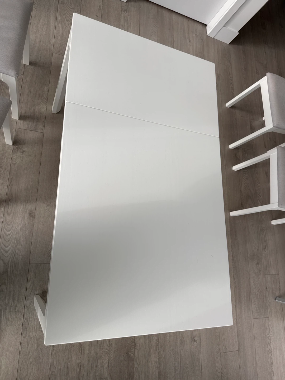 IKEA Extendable Dining Table set - White (with 4 chairs) - photo 3