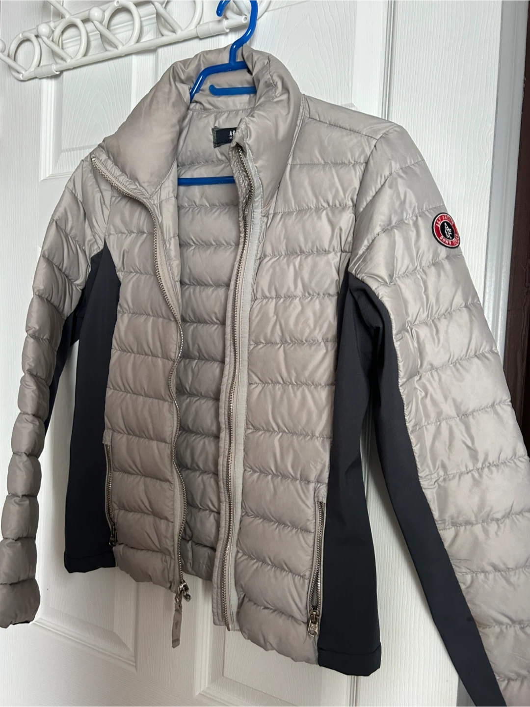 A&F Active Puffer Jacket - Size M