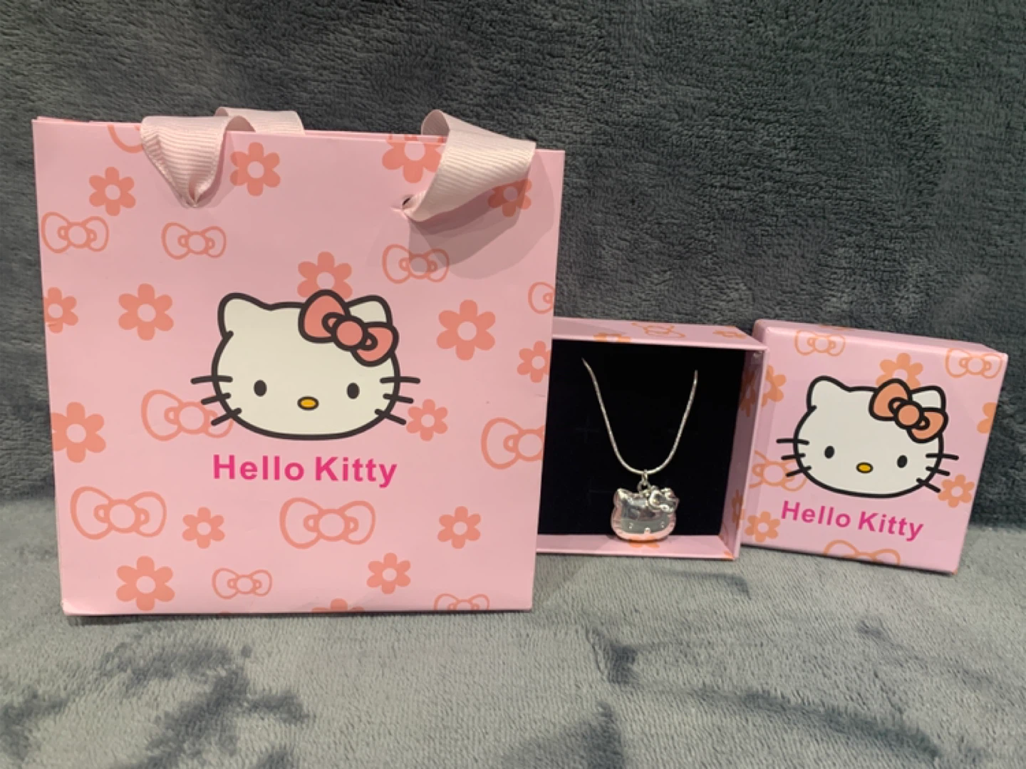 925 Silver Necklace with Hello Kitty Locket in a gift Box - photo 2