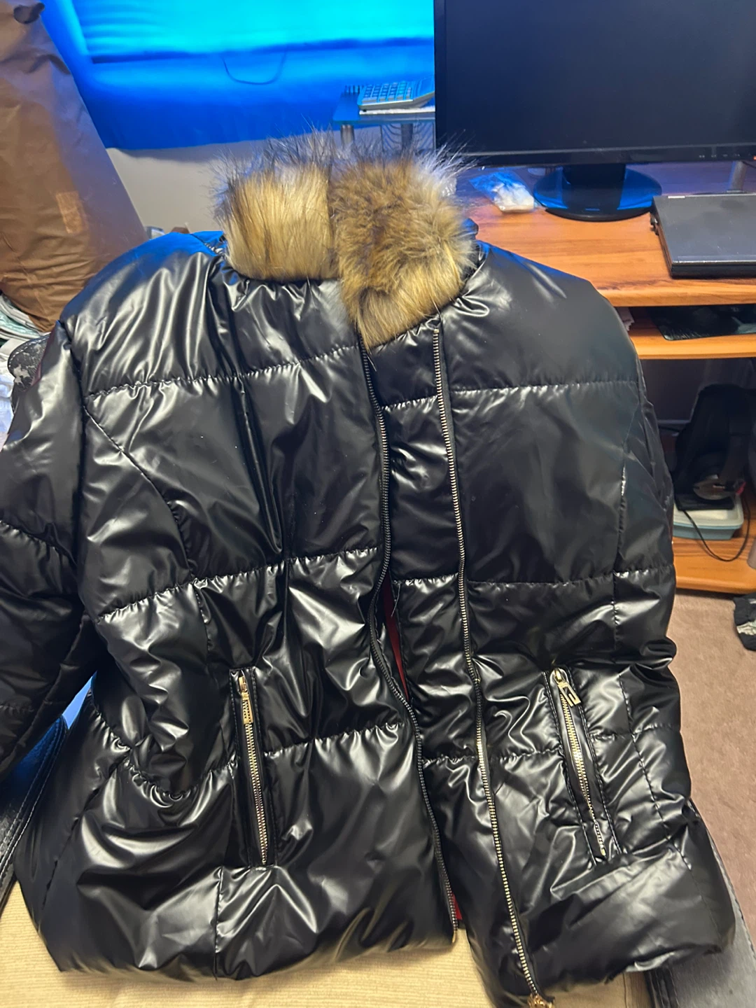 Black Puffer jacket with Fur Hood - photo 3