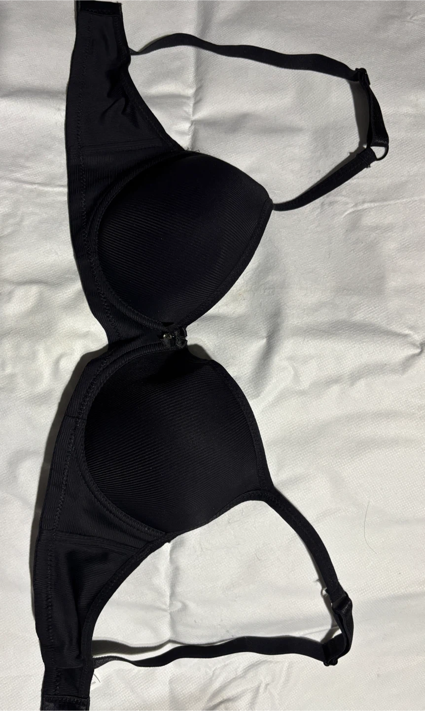 Beautiful Black Bra (Size 75C … ie 34C)
