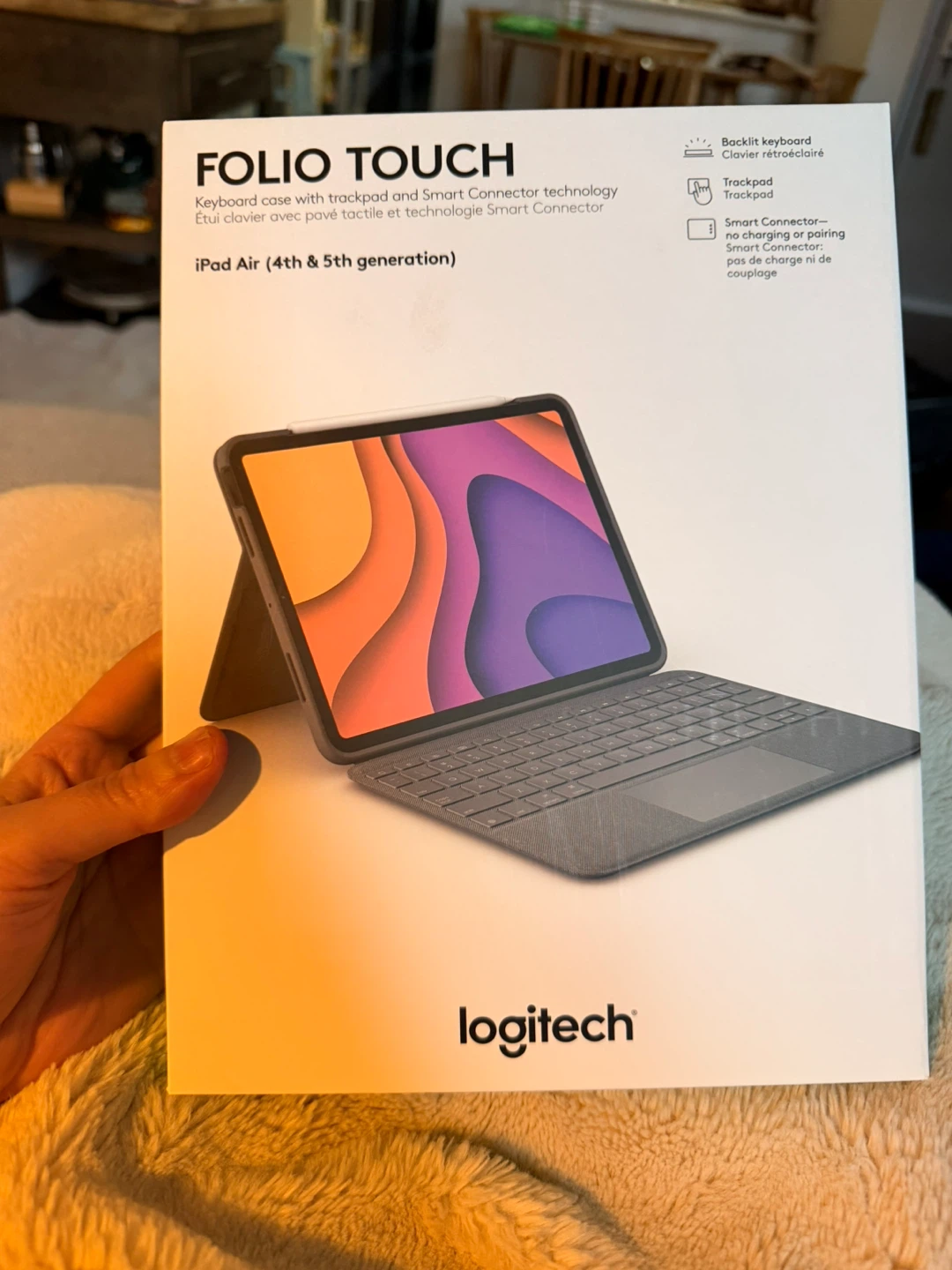 Logitech Folio Touch iPad Air 4th & 5th Gen Keyboard Case - photo 2
