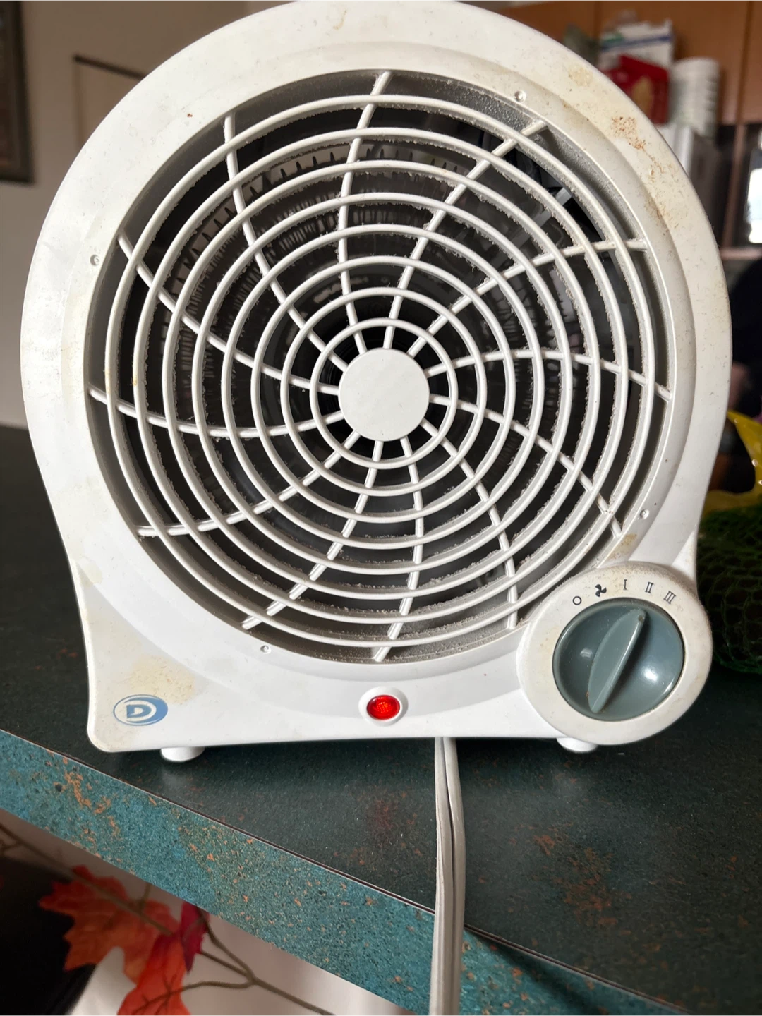 DURABRAND Fan Forced Heater - 3 Heat Settings - photo 2