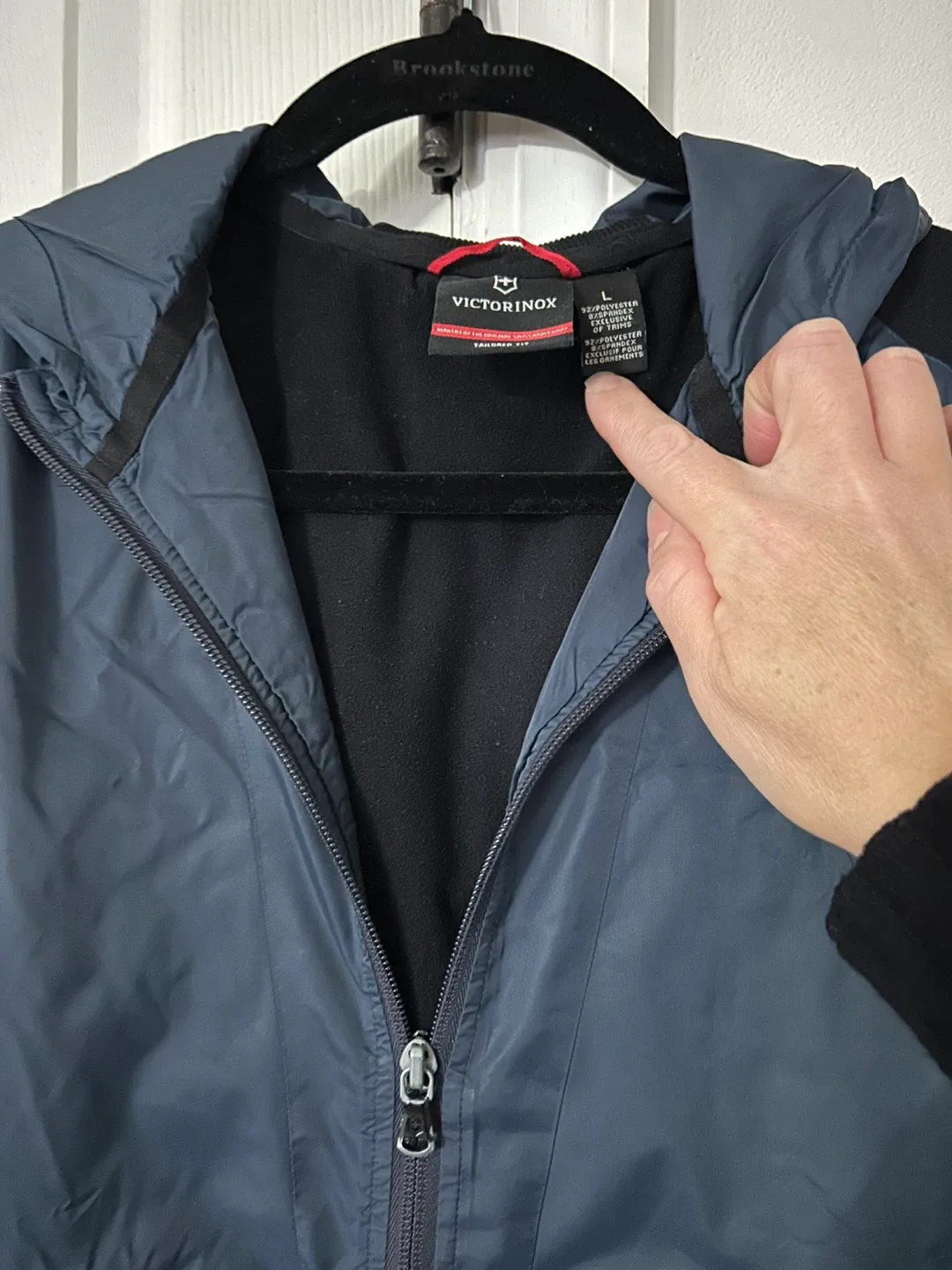 Victorinox Jacket Size L