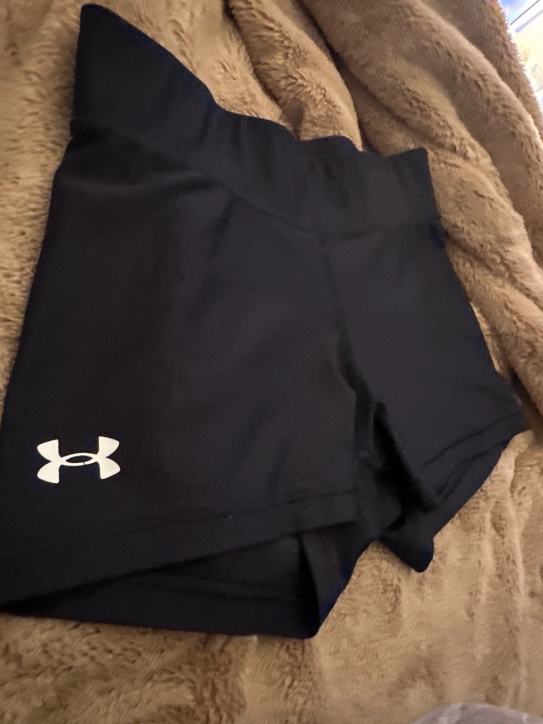 Under Armour Black Shorts - photo 3