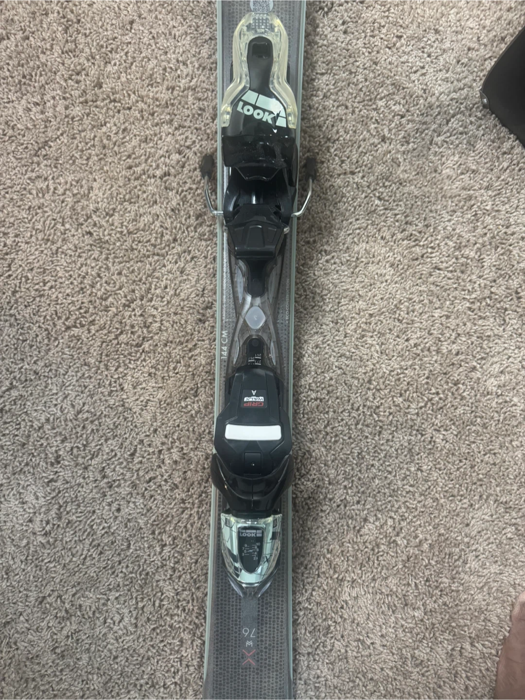 Women Rossignol Experience 76 Skis 144cm Brand new - photo 2