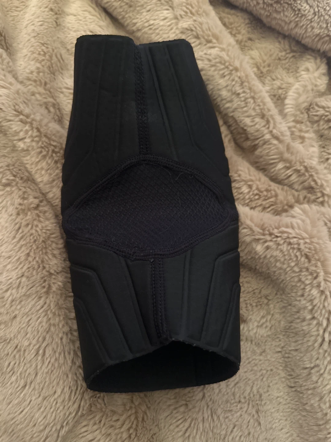 Nike knee Pad - Size Small - photo 3