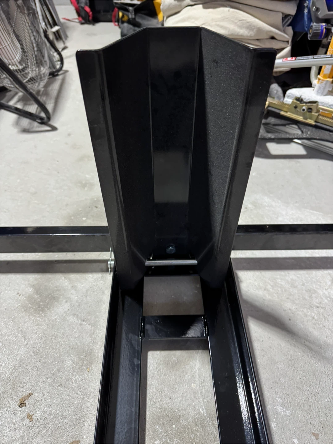 Motorcycle Front Wheel Stand - 15"-22" Off-Road - photo 3