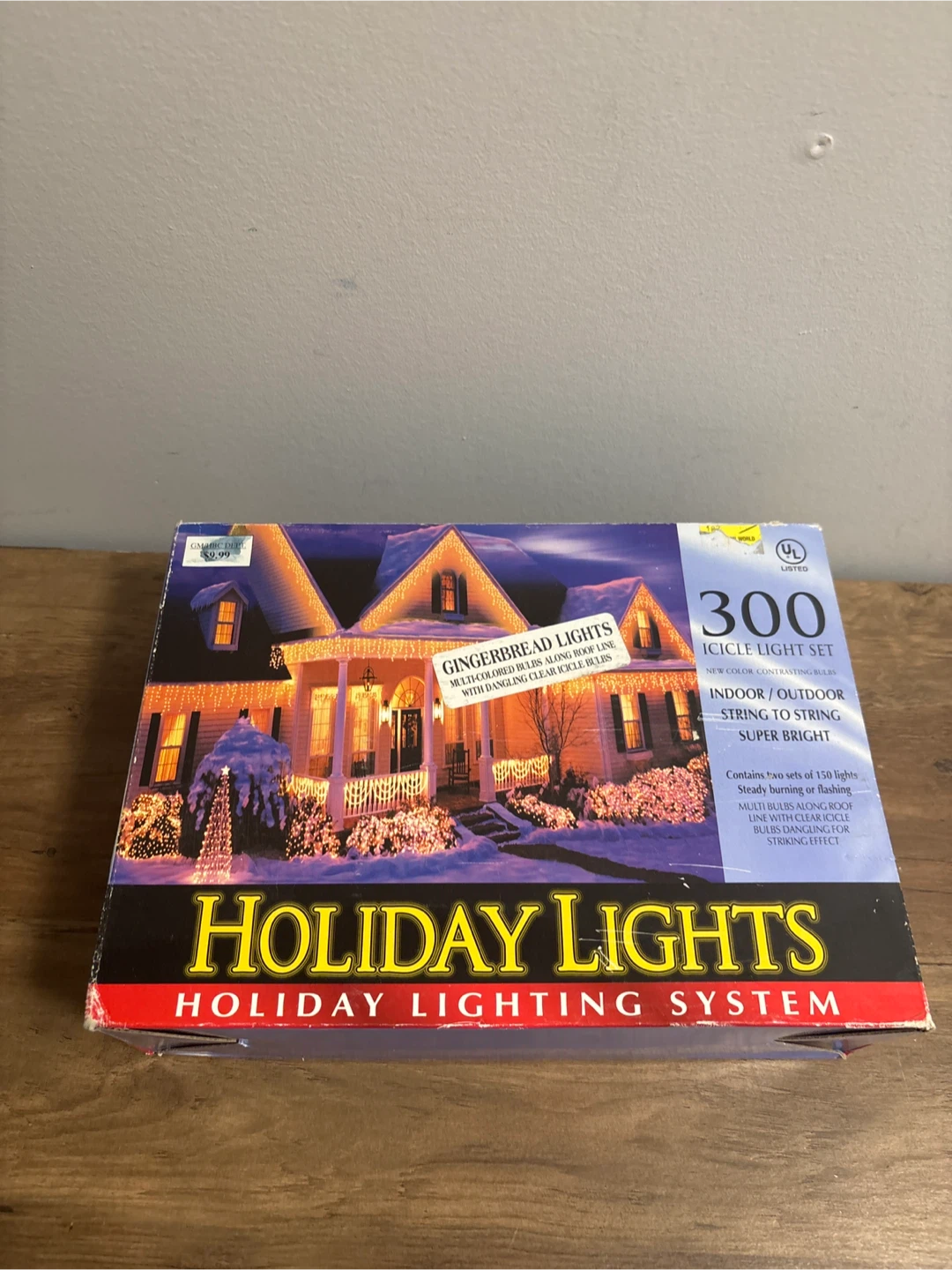 Holiday Lights 300 Icicle Light Set(2 sets)