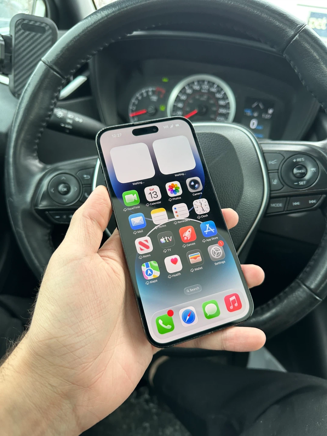 iPhone 14 Pro max - photo 2