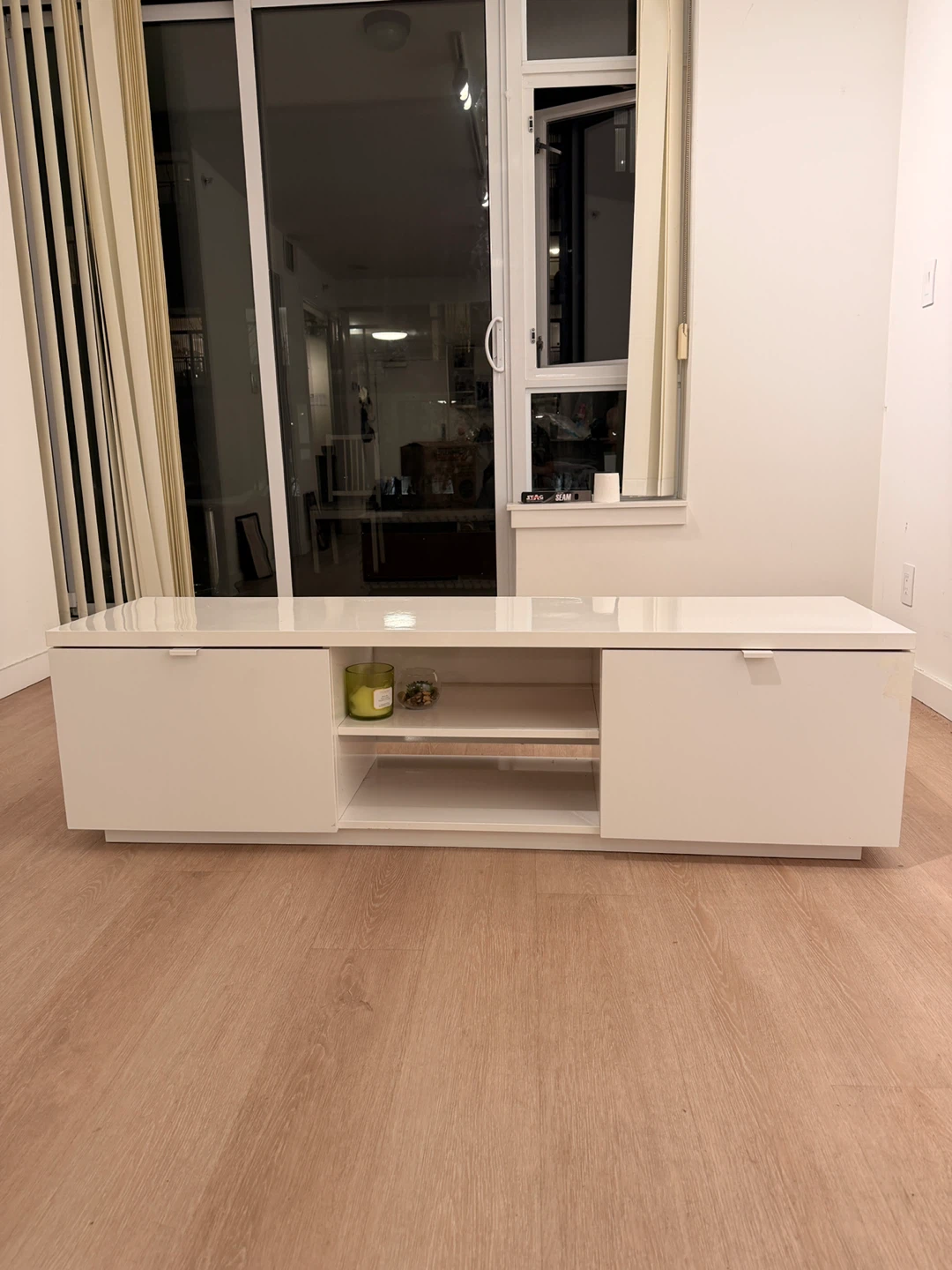 White & Wood TV Stand/ Console + Zara jacket - photo 2