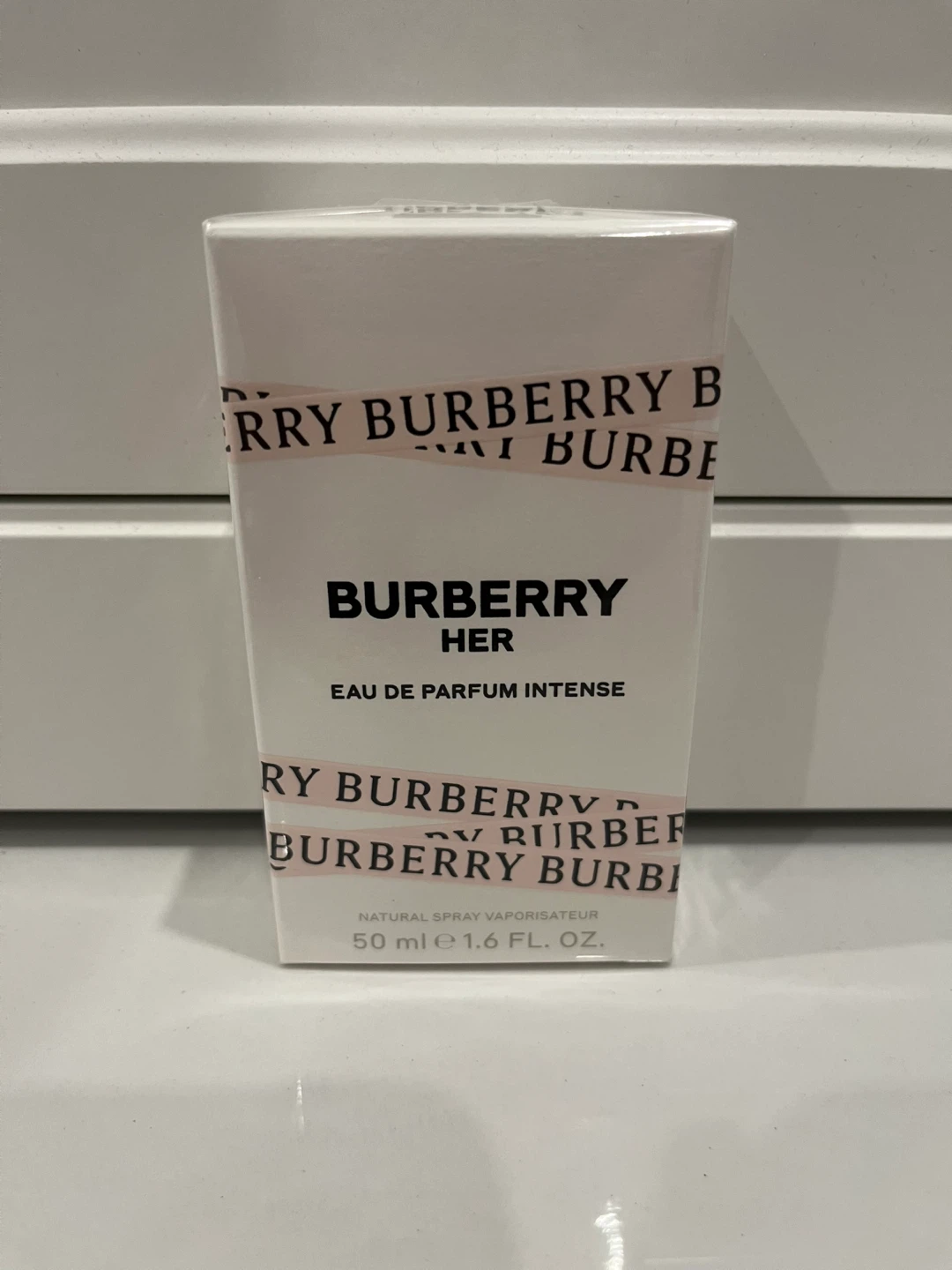 Burberry Her Eau De Parfum Intense - 50ml