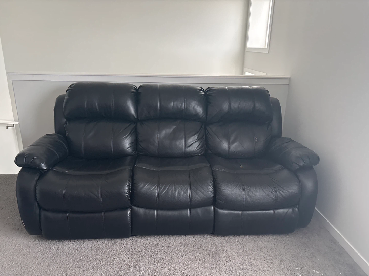 Black Leather Reclining Sofa - photo 2
