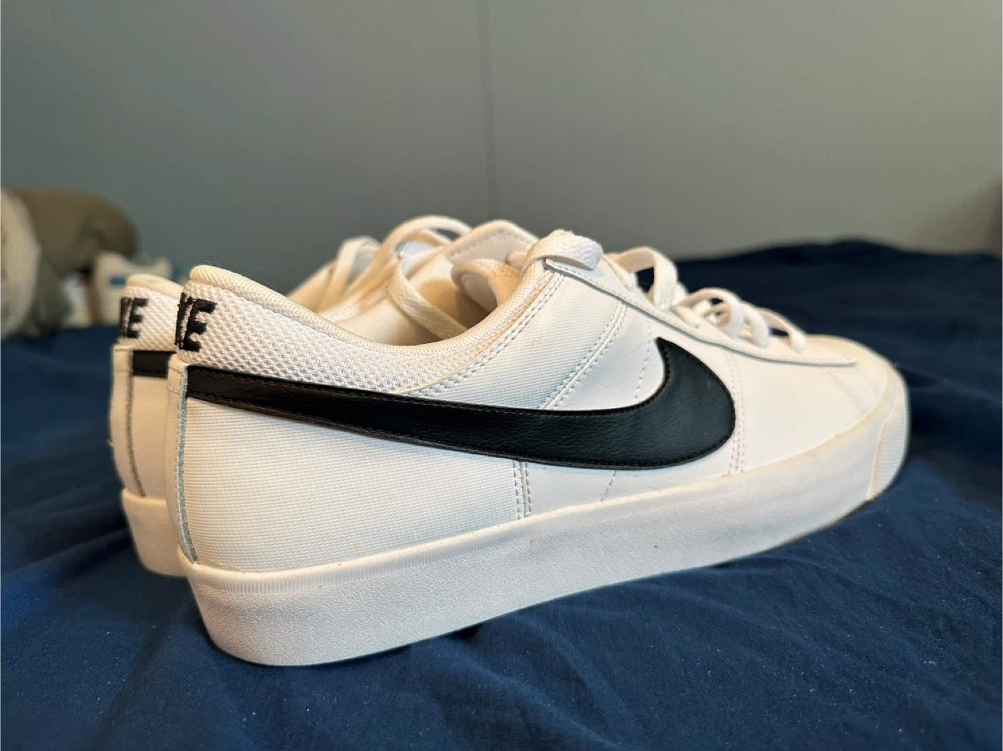 RARE Nike Classic Vintage Tennis White Leather Sneakers Men’s - photo 2