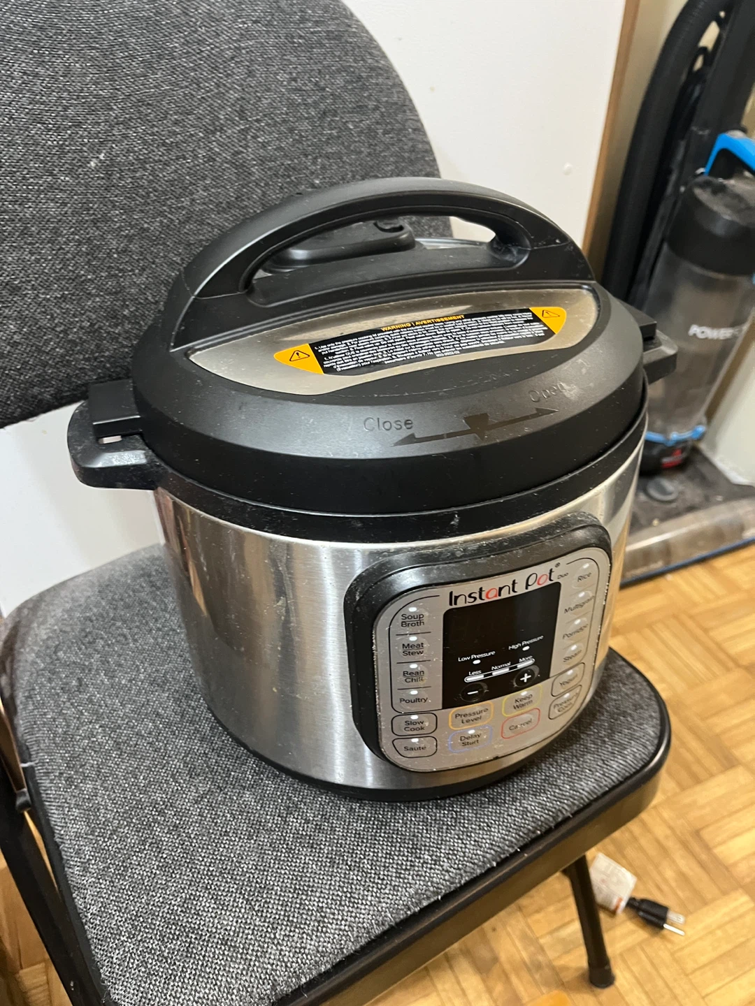 Instant Pot Duo Pressure Cooker