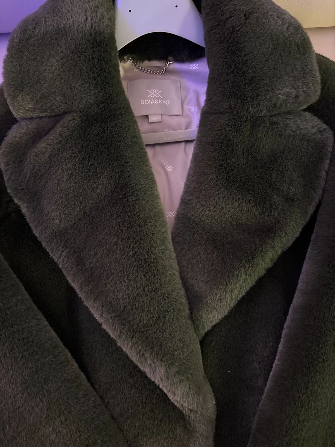 Soia & Kyo Green Faux Fur Coat - Size S - photo 2