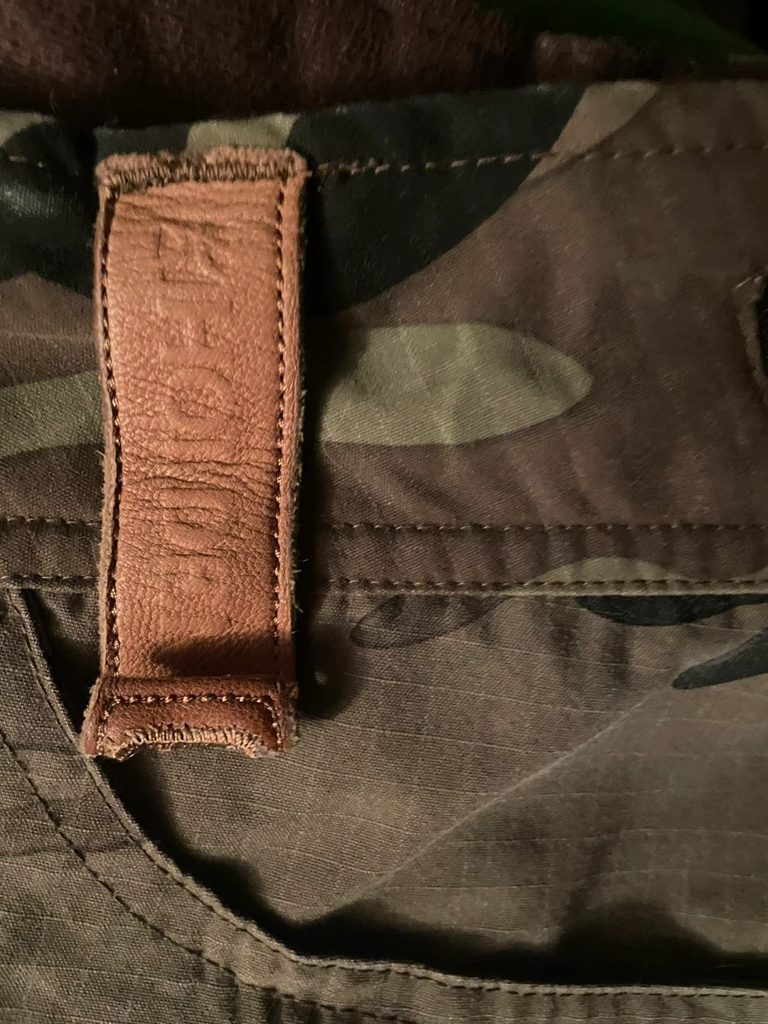 Holden Camo Cargo Snowboading Pants - Size Medium - photo 2