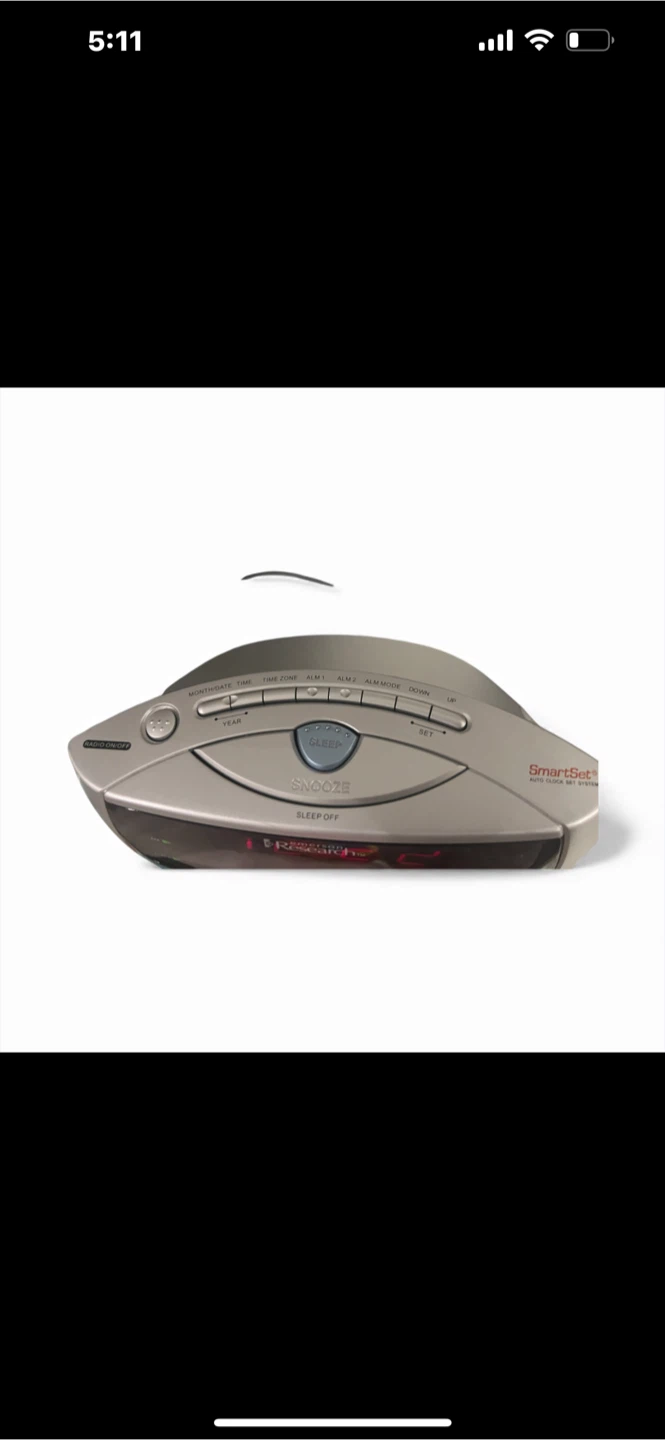 RCA SmartSet Alarm Clock - photo 2