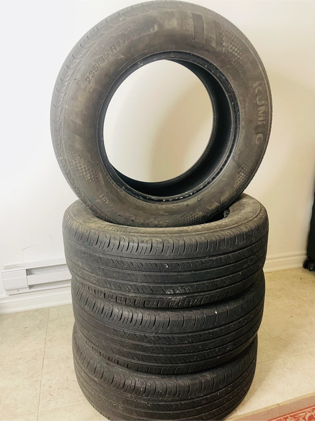 Kumho Solus TA31 235/65R17 All season Tire Set