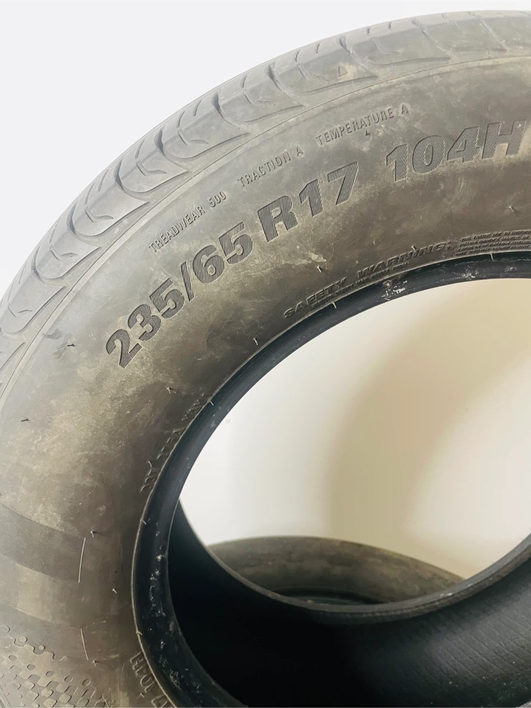 Kumho Solus TA31 235/65R17 All season Tire Set - photo 2