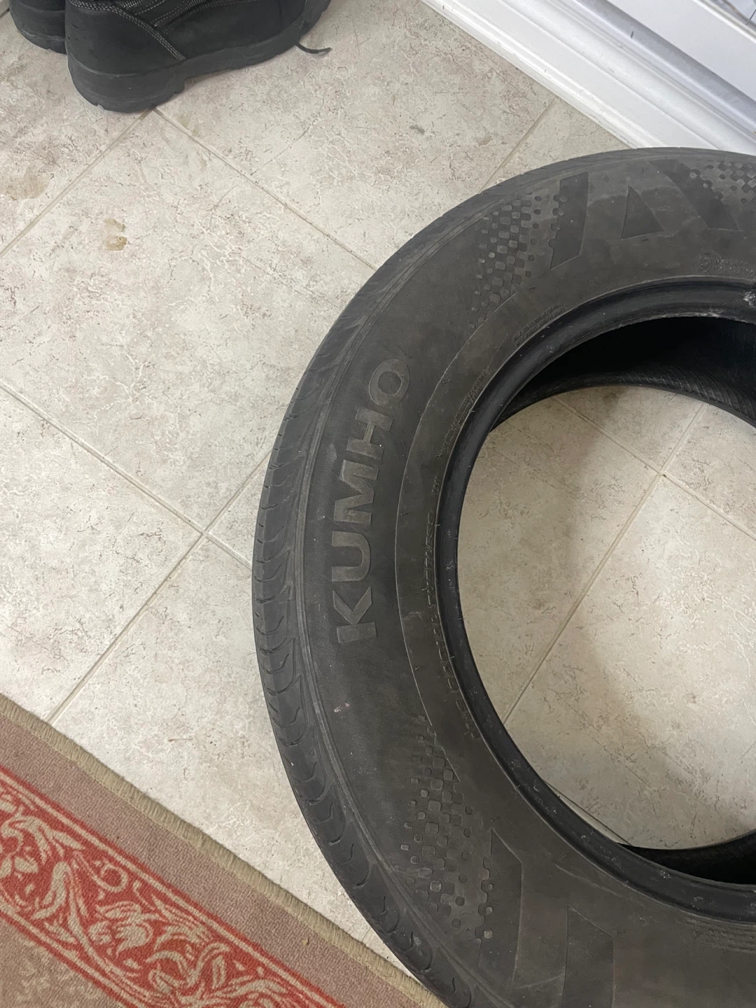 Kumho Solus TA31 235/65R17 All season Tire Set - photo 5