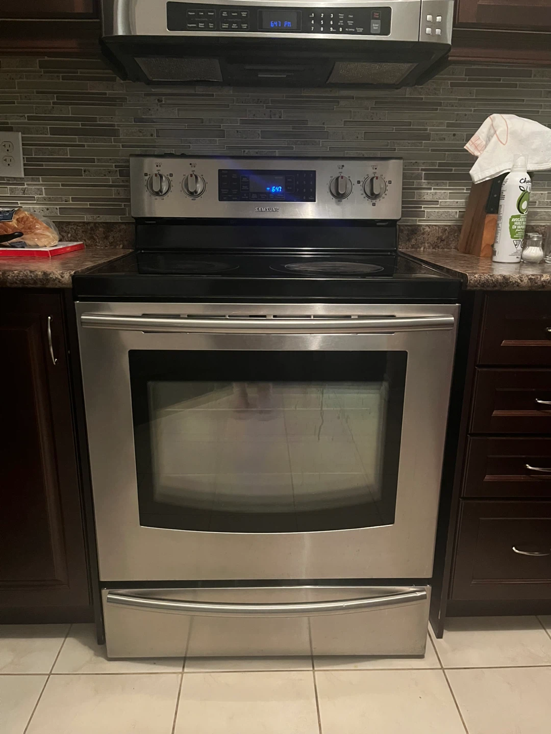 Samsung Electric Range - Stainless Steel oven stove