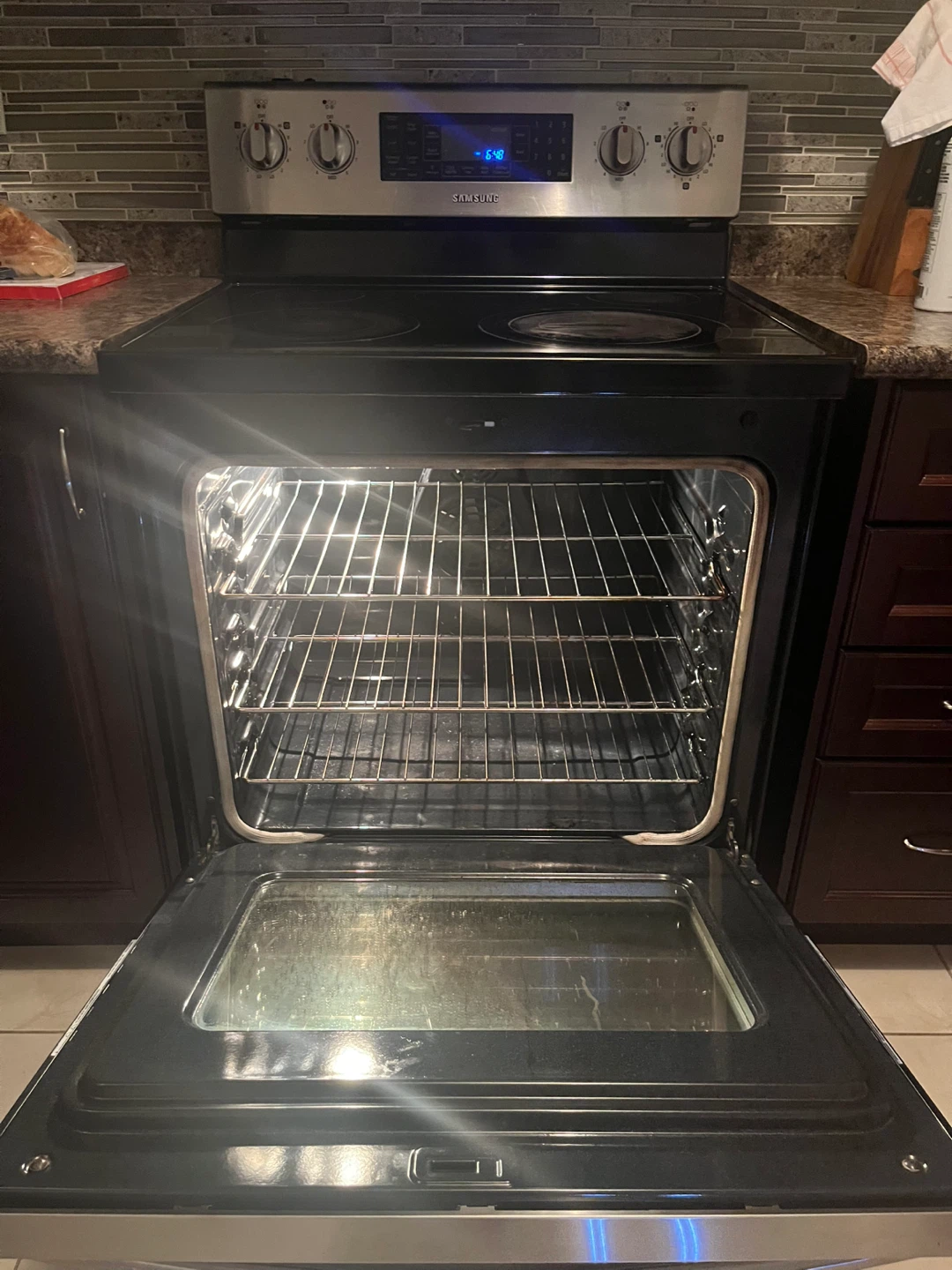 Samsung Electric Range - Stainless Steel oven stove - photo 3