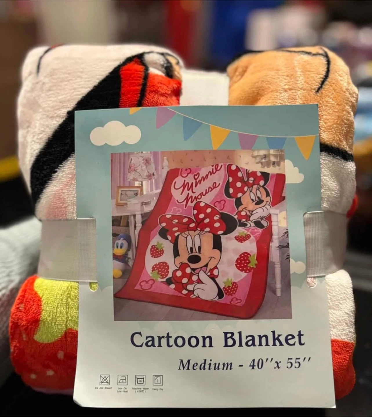 Minnie Mouse Cartoon Blanket - Medium 40" x 55"