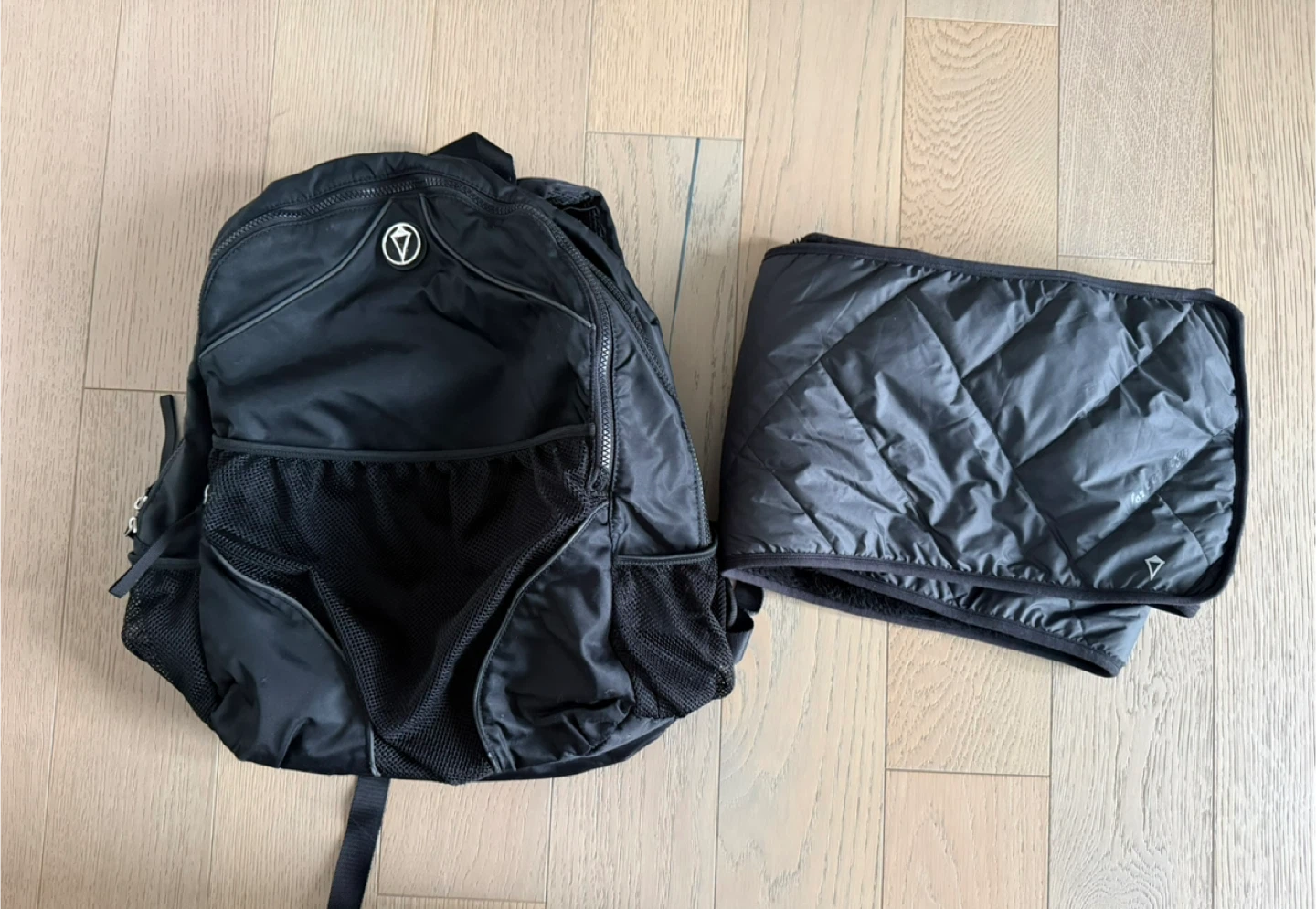 Ivivva backpack and scarf