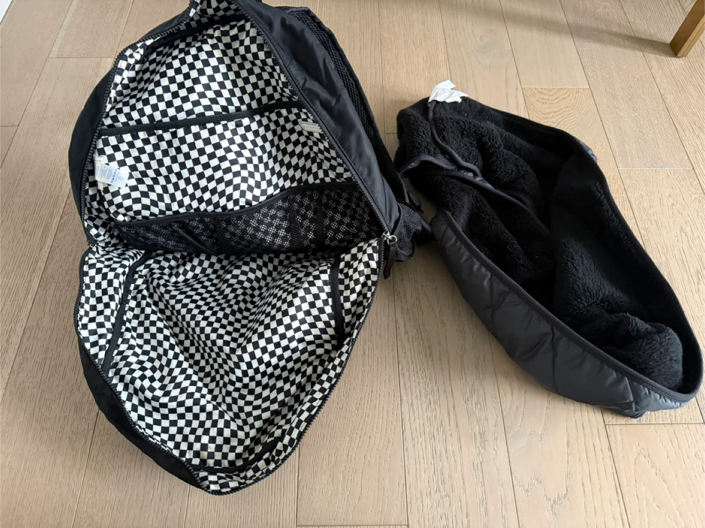 Ivivva backpack and scarf - photo 3