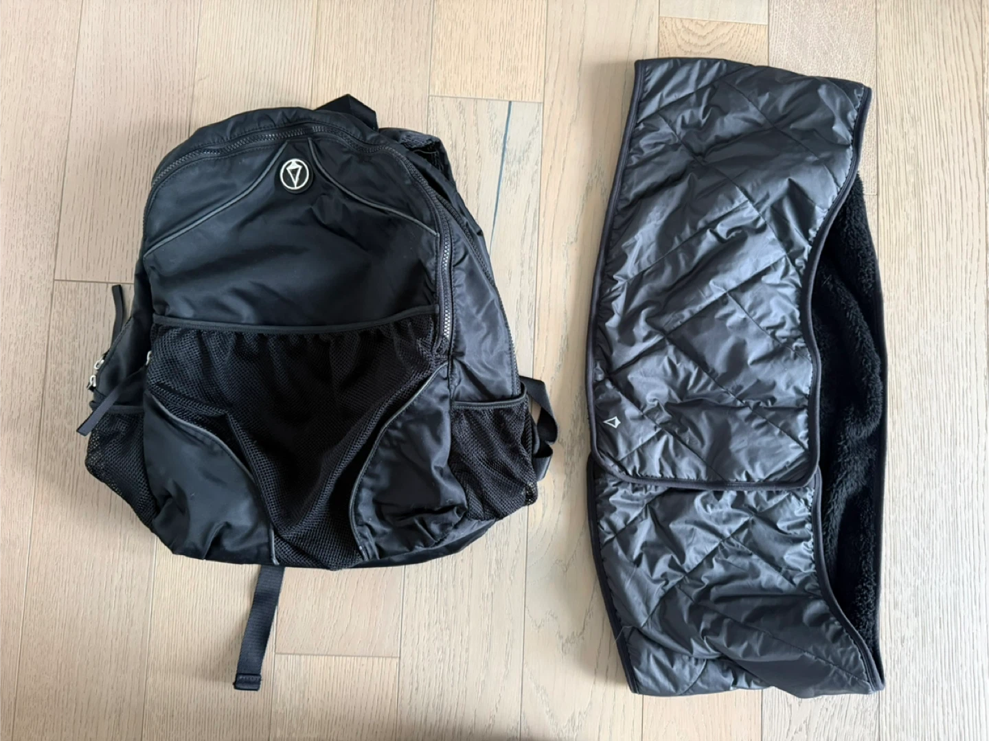 Ivivva backpack and scarf - photo 2