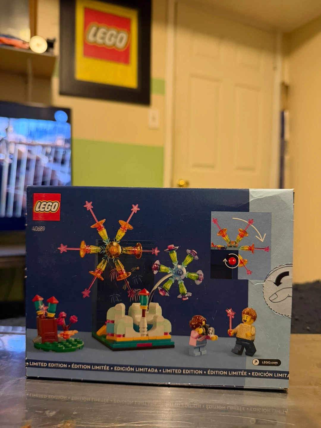 LEGO 40689 Fireworks Celebrations Set - photo 3