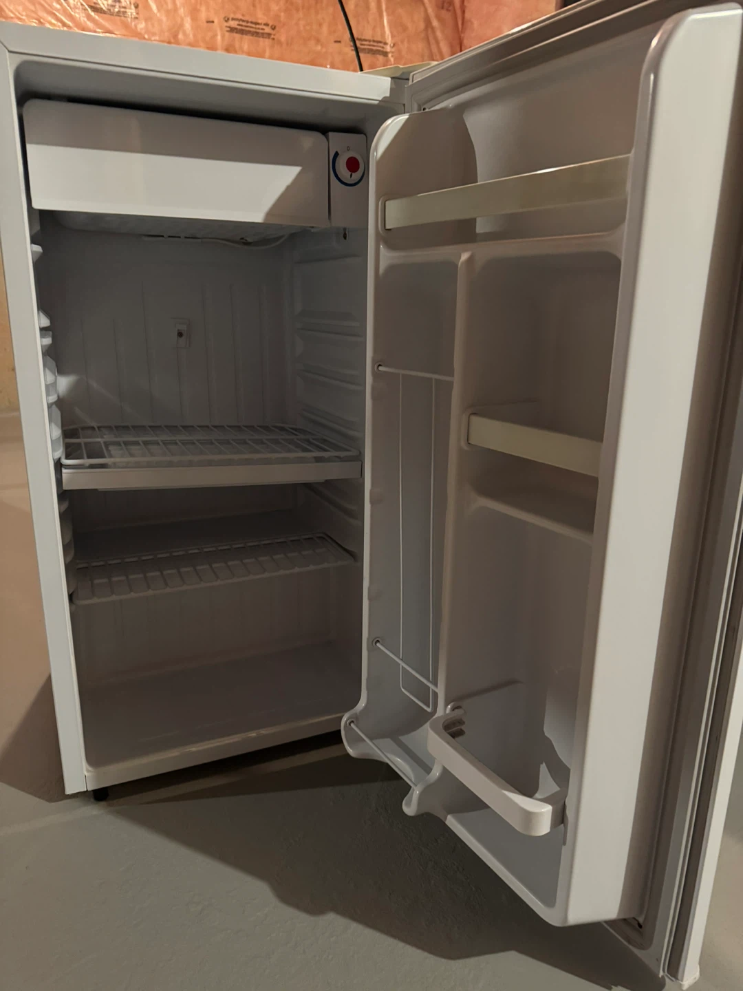 Sunbeam Mini Fridge - White - photo 2