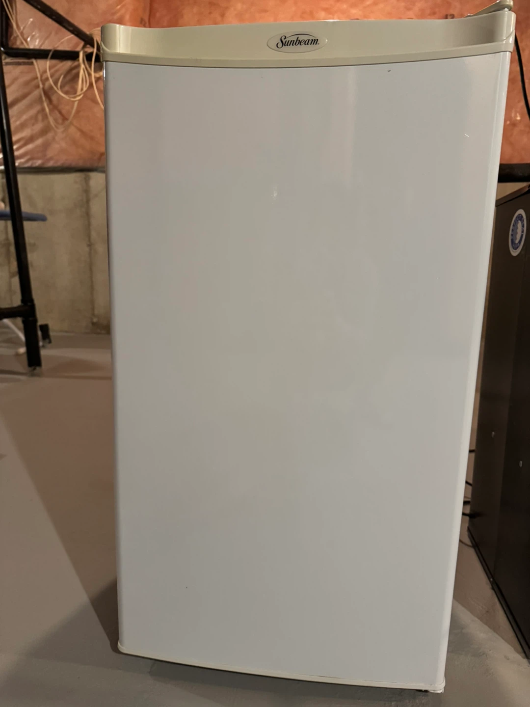 Sunbeam Mini Fridge - White