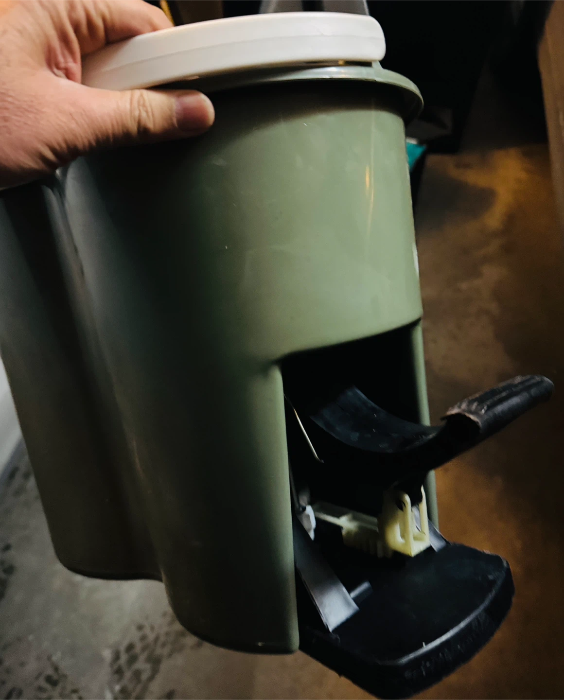 Spin Mop Bucket with Microfiber Mop Head - photo 2