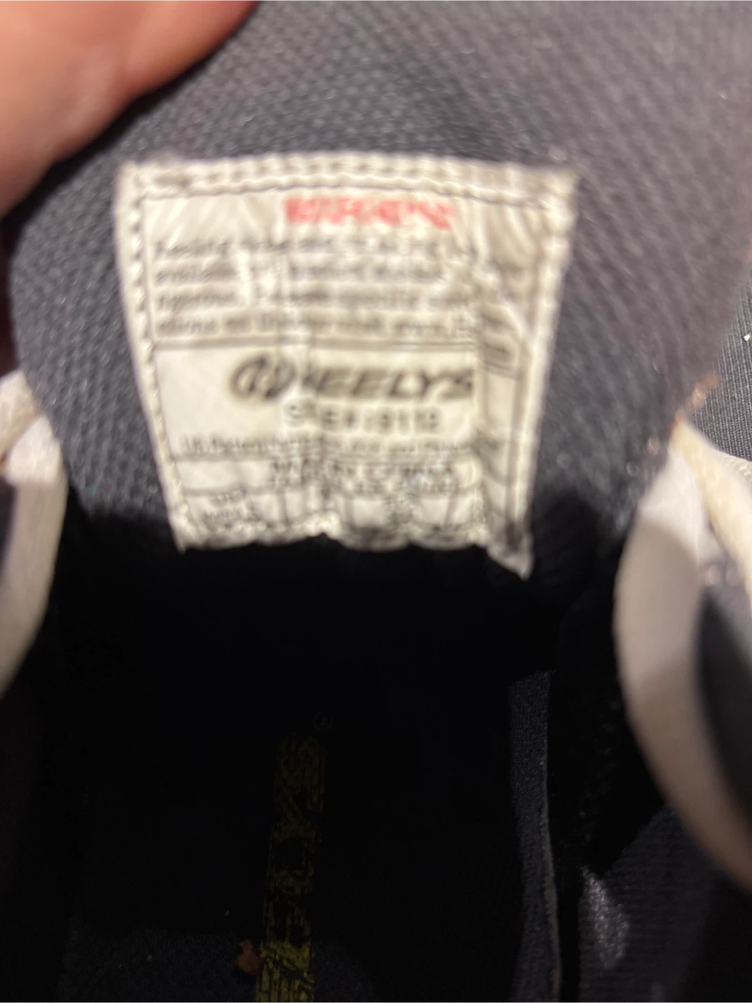 Heelys Roller Shoes - Size 5 US - photo 3