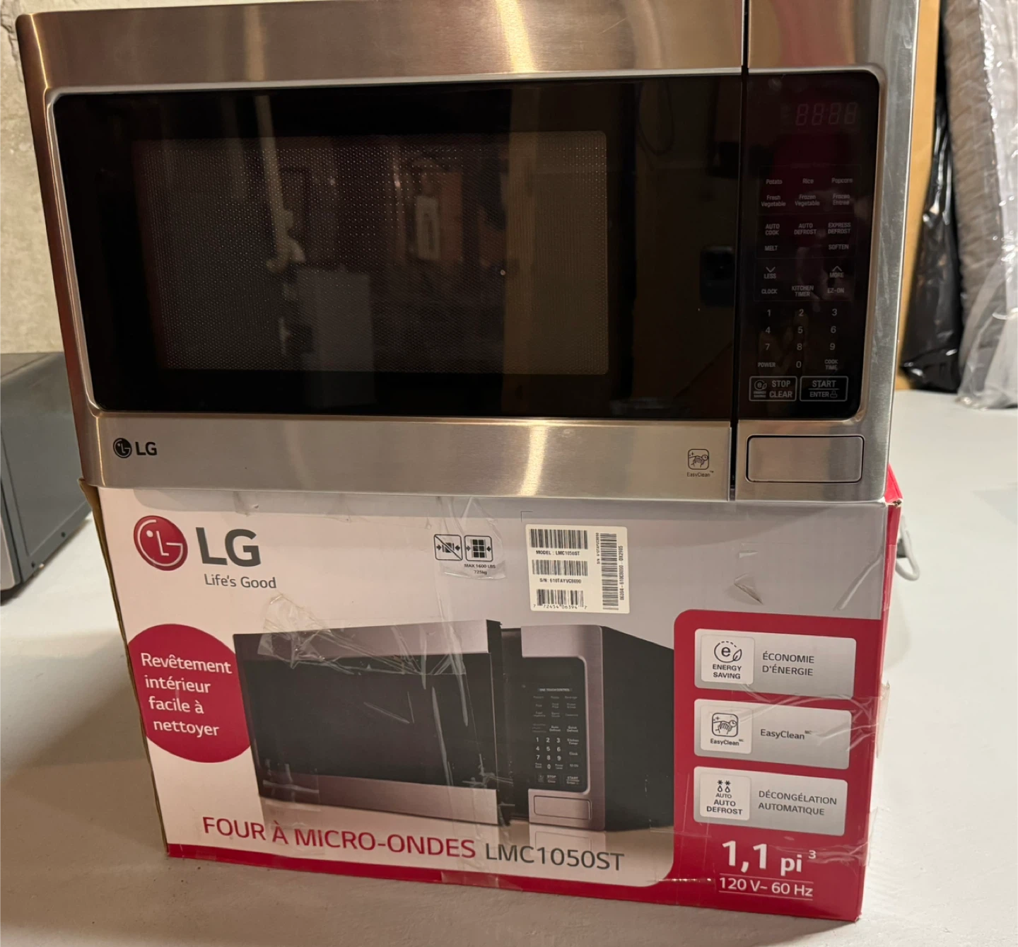 LG LMC1050ST 1.1 cu ft Microwave - Stainless Steel - photo 2