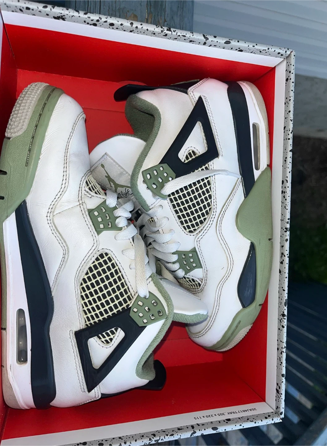 Air Jordan 4 Retro seafoam green