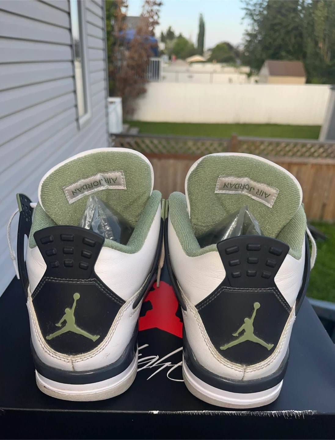 Air Jordan 4 Retro seafoam green - photo 2
