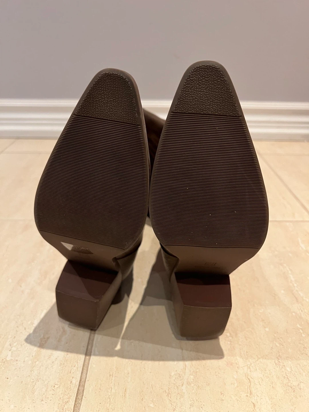 Brown Cowboy Boots, Size 8 - photo 5