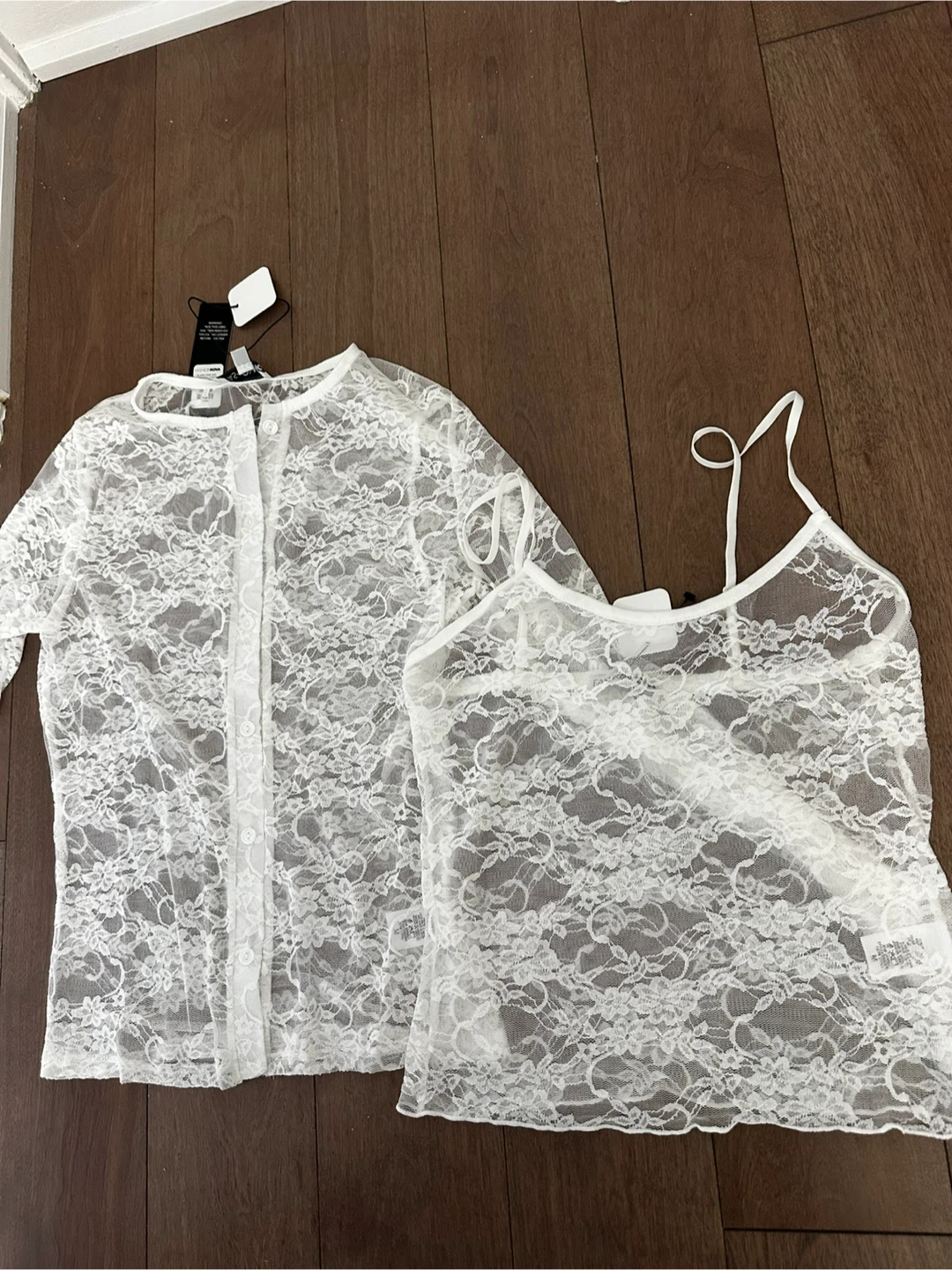 New Fashion Nova Lace Cardigan & Tank Set - photo 2