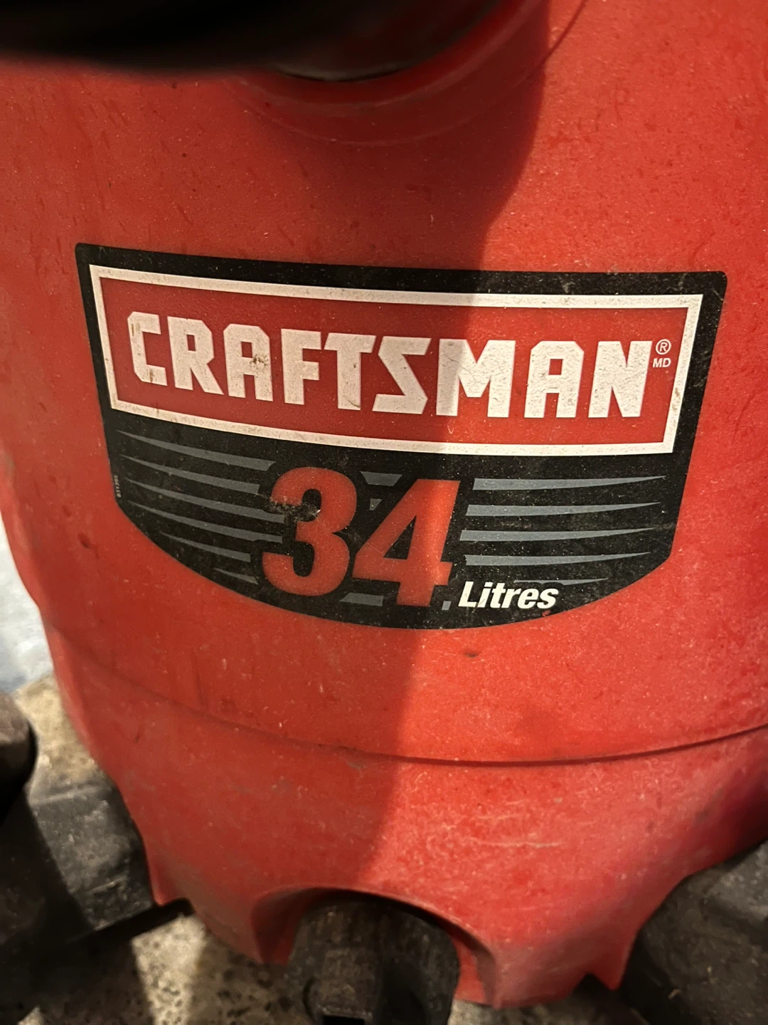 Craftsman 4.0 Peak HP Wet/Dry Vac - photo 2