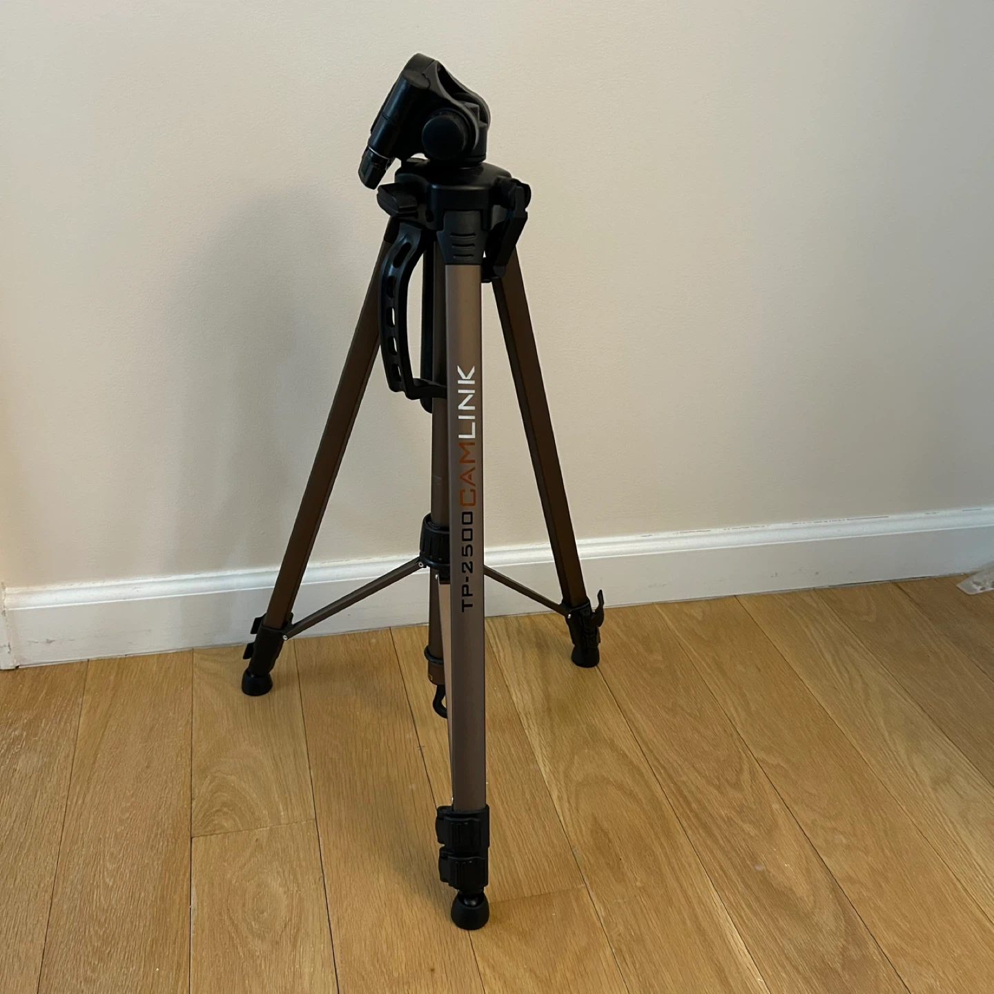 Camlink Tripod