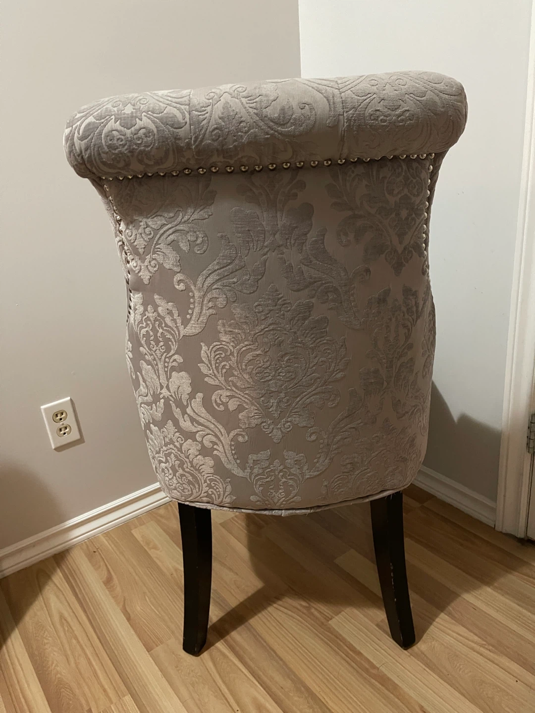 Upholstered Accent Chair - Grey Pattern - photo 3