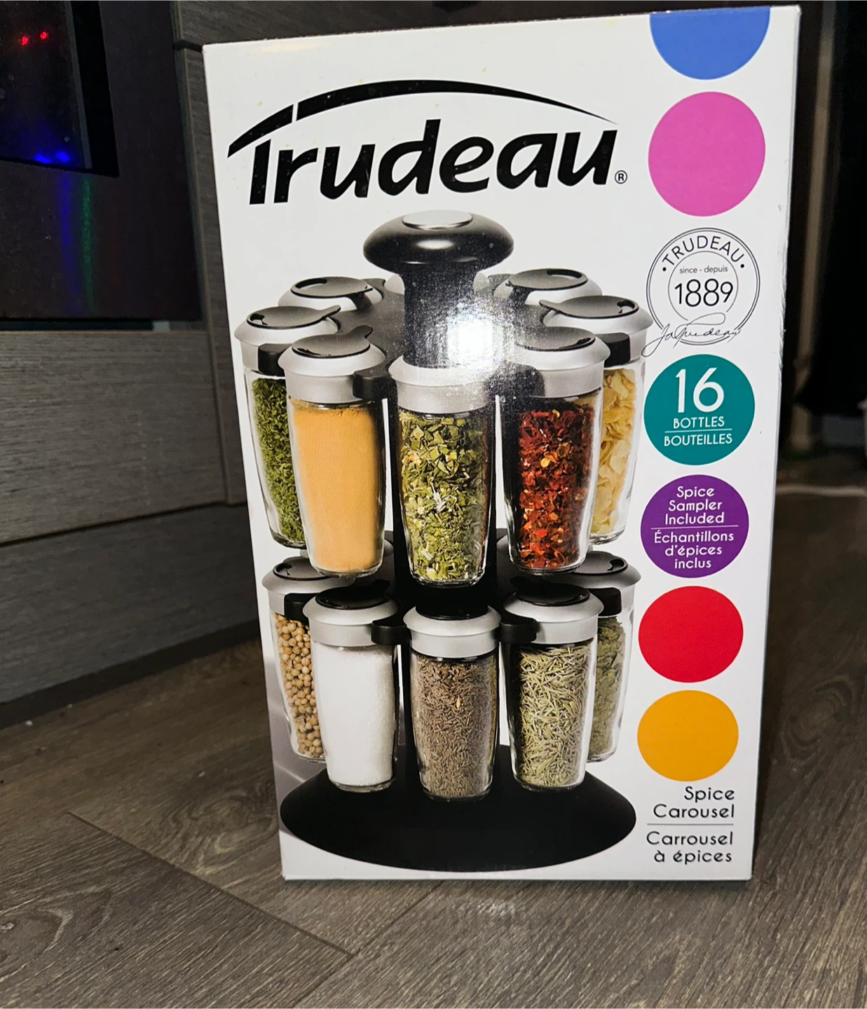 Trudeau Spice Carousel with 16 Bottles