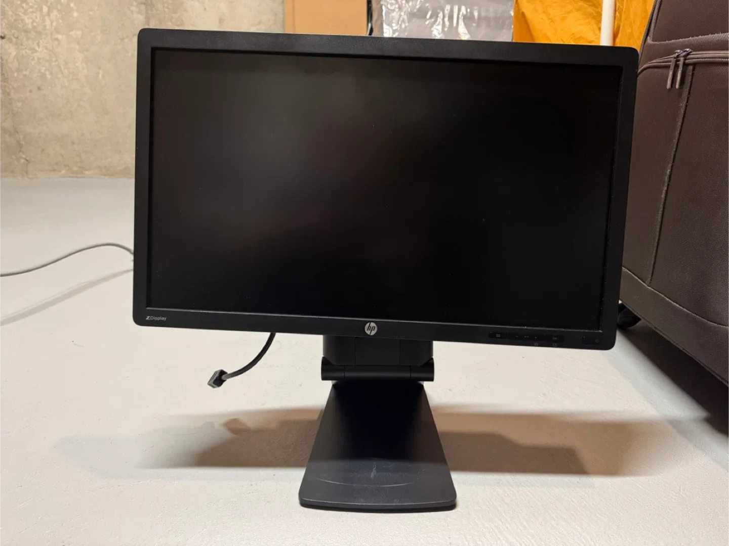 HP ZDisplay Computer Monitor