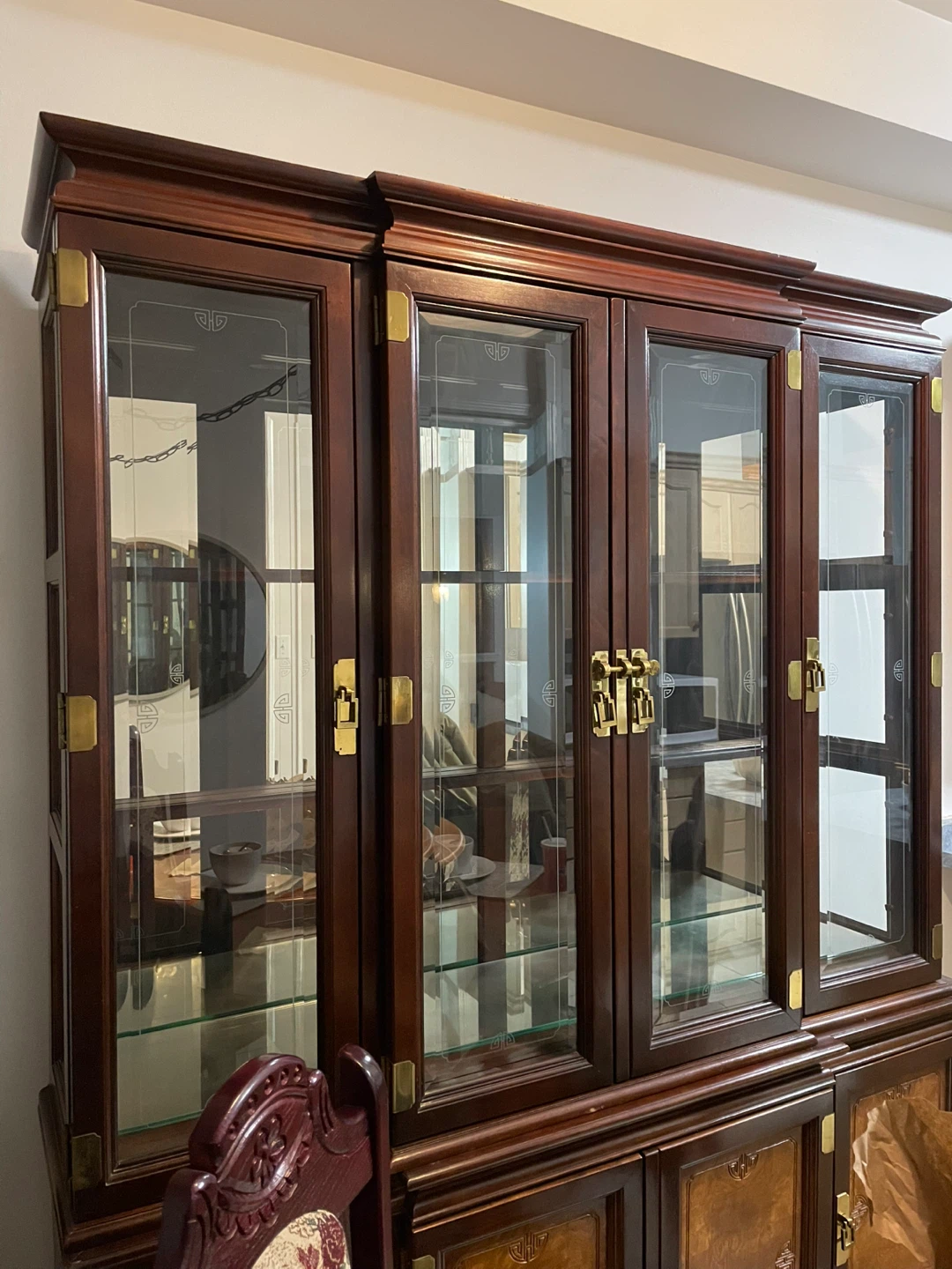 Wooden China Cabinet - photo 4