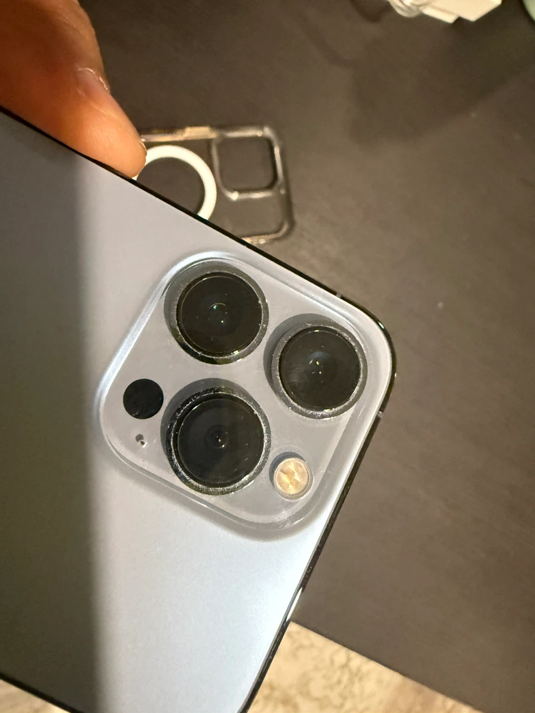 Apple 13 Pro 128GB storage Sierra blue. - photo 2